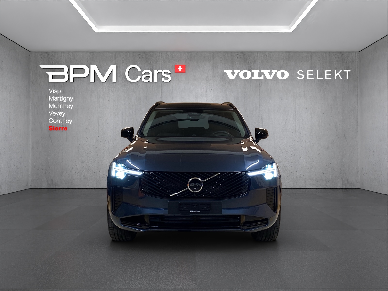 VOLVO XC90 T8 eAWD PluginHybrid Ultra Dark Xclusive Geartronic-showroom-element-1