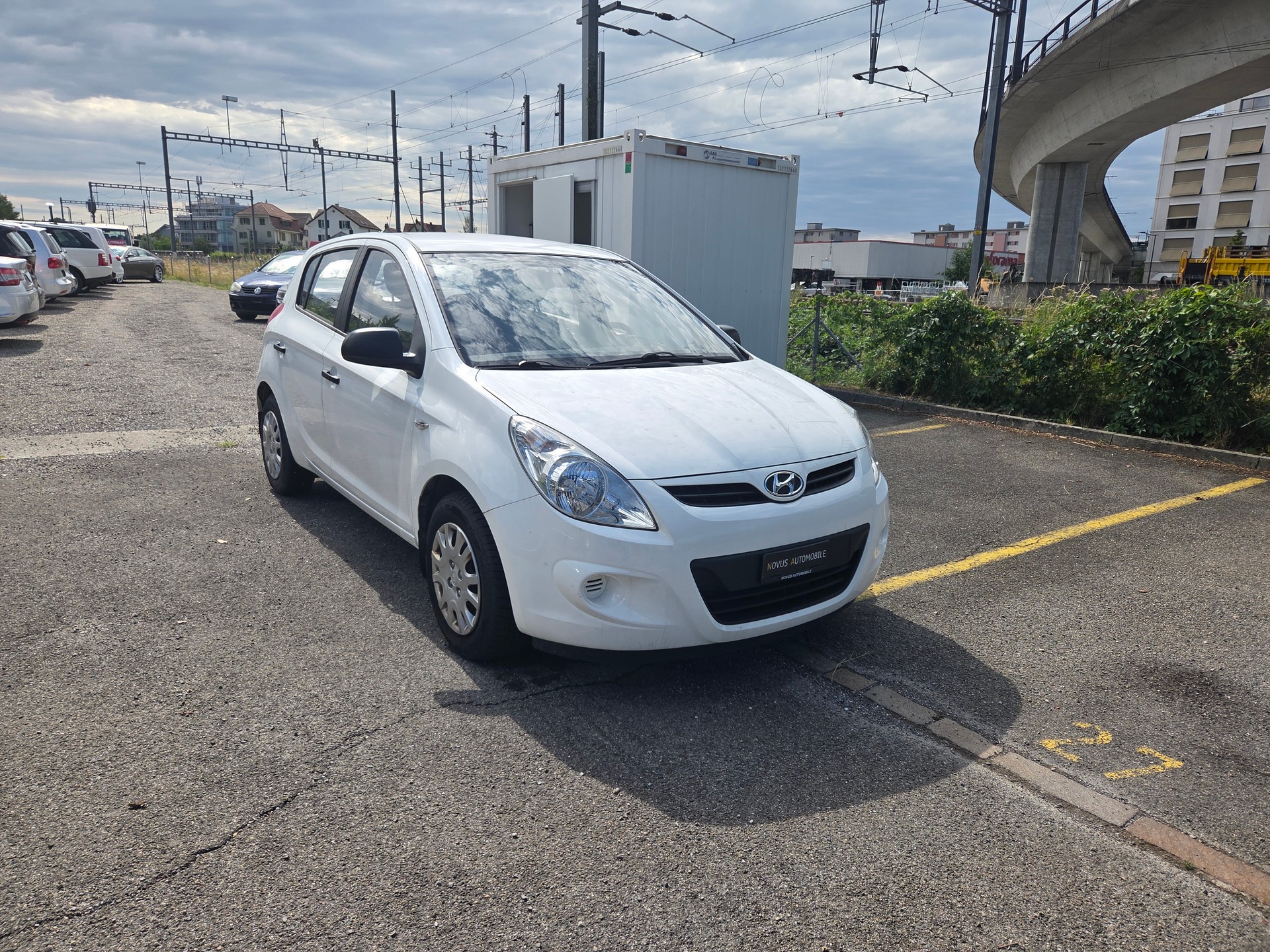 HYUNDAI i20 1.2 Comfort-image-6