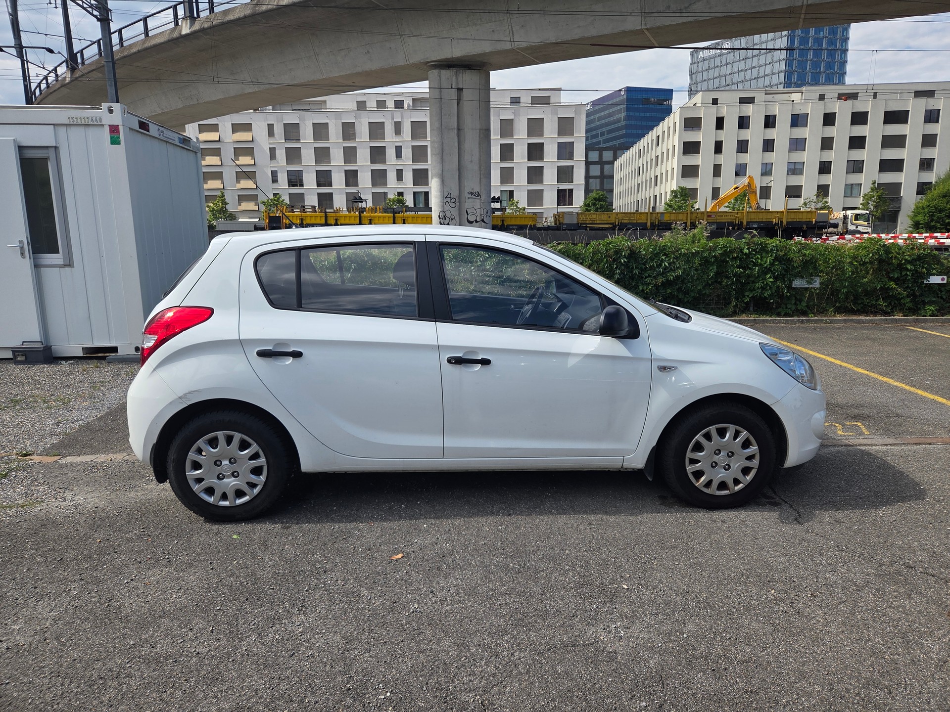 HYUNDAI i20 1.2 Comfort-image-5
