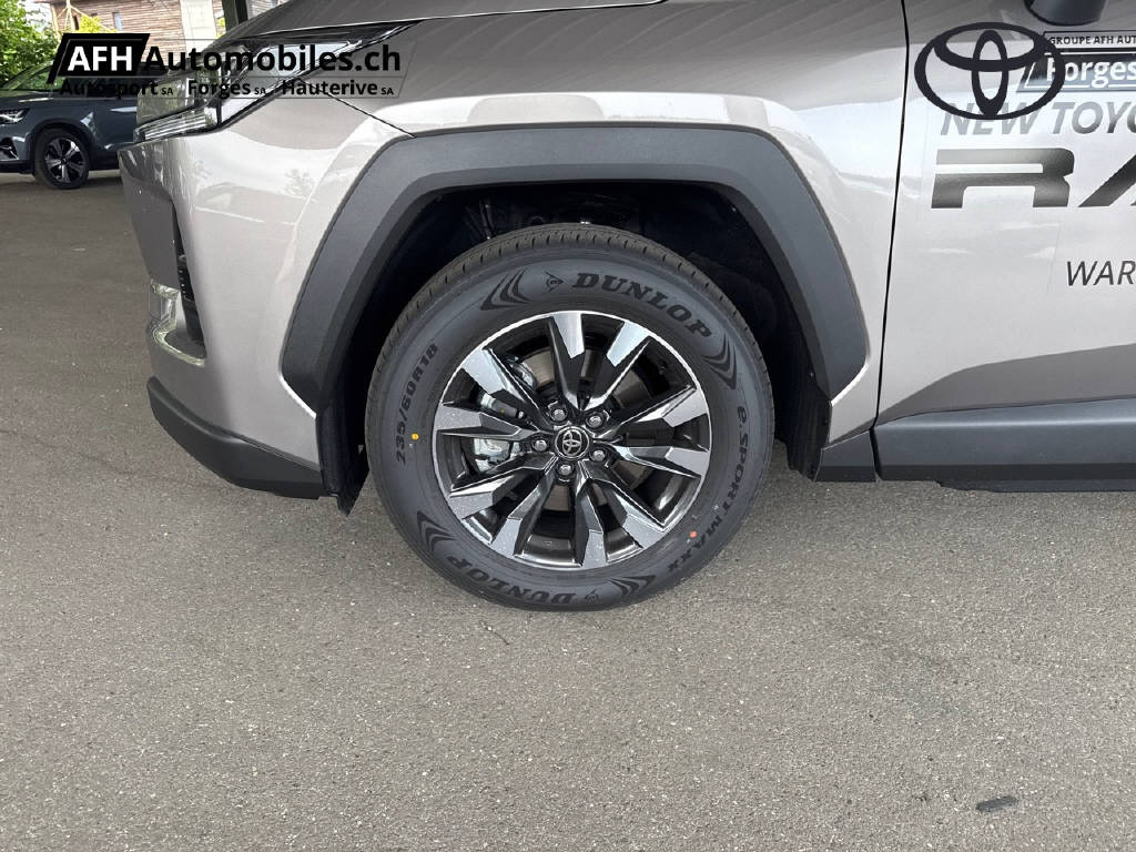TOYOTA RAV-4 2.5 Plug-In-Hybrid Trend-image-9