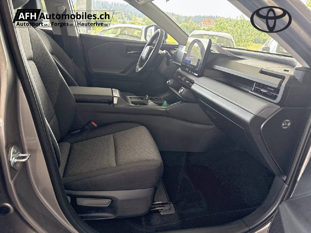 TOYOTA RAV-4 2.5 Plug-In-Hybrid Trend-image-17