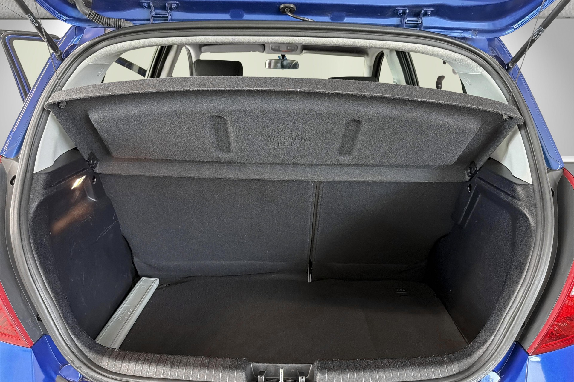 HYUNDAI i20 1.4 Style Automatic-image-16