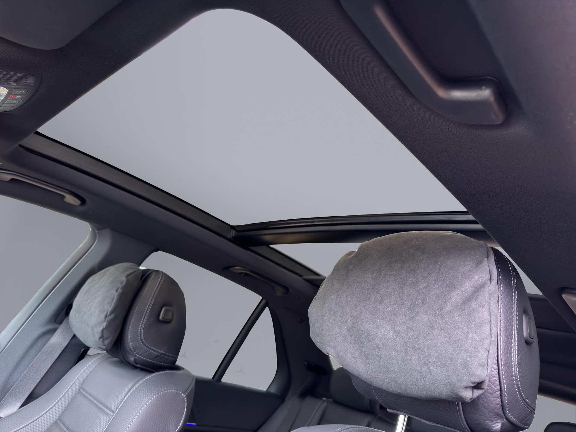 MERCEDES-BENZ GLE 450 d AMG Line 4matic-image-10