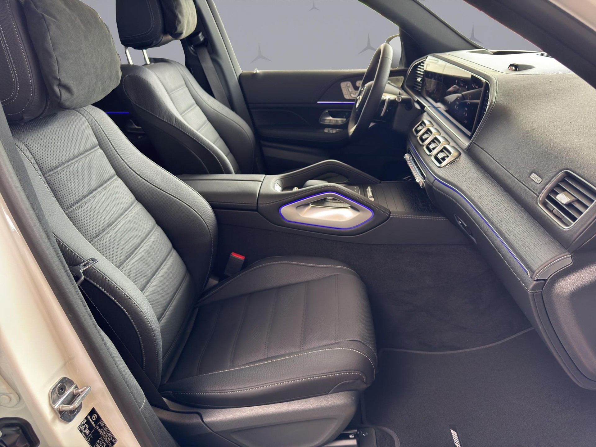 MERCEDES-BENZ GLE 450 d AMG Line 4matic-image-15