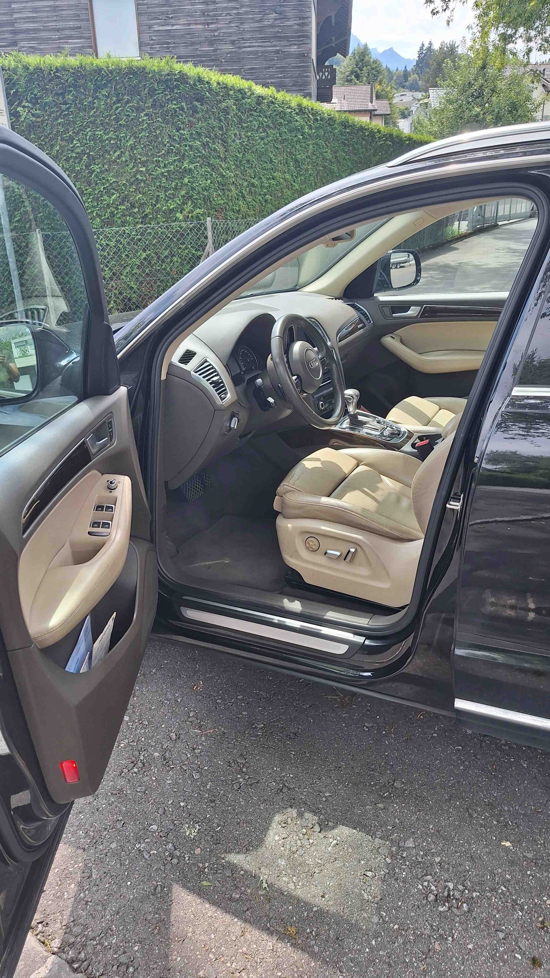AUDI 3.0 V6 TDI quattro S-Tronic-image-1
