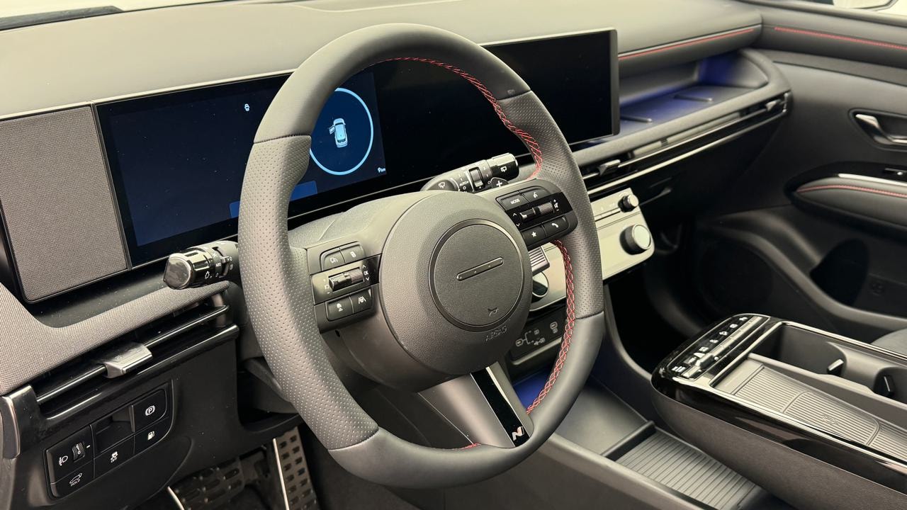 HYUNDAI Tucson 1.6 TGDI PHEV N-Line 4WD-image-6