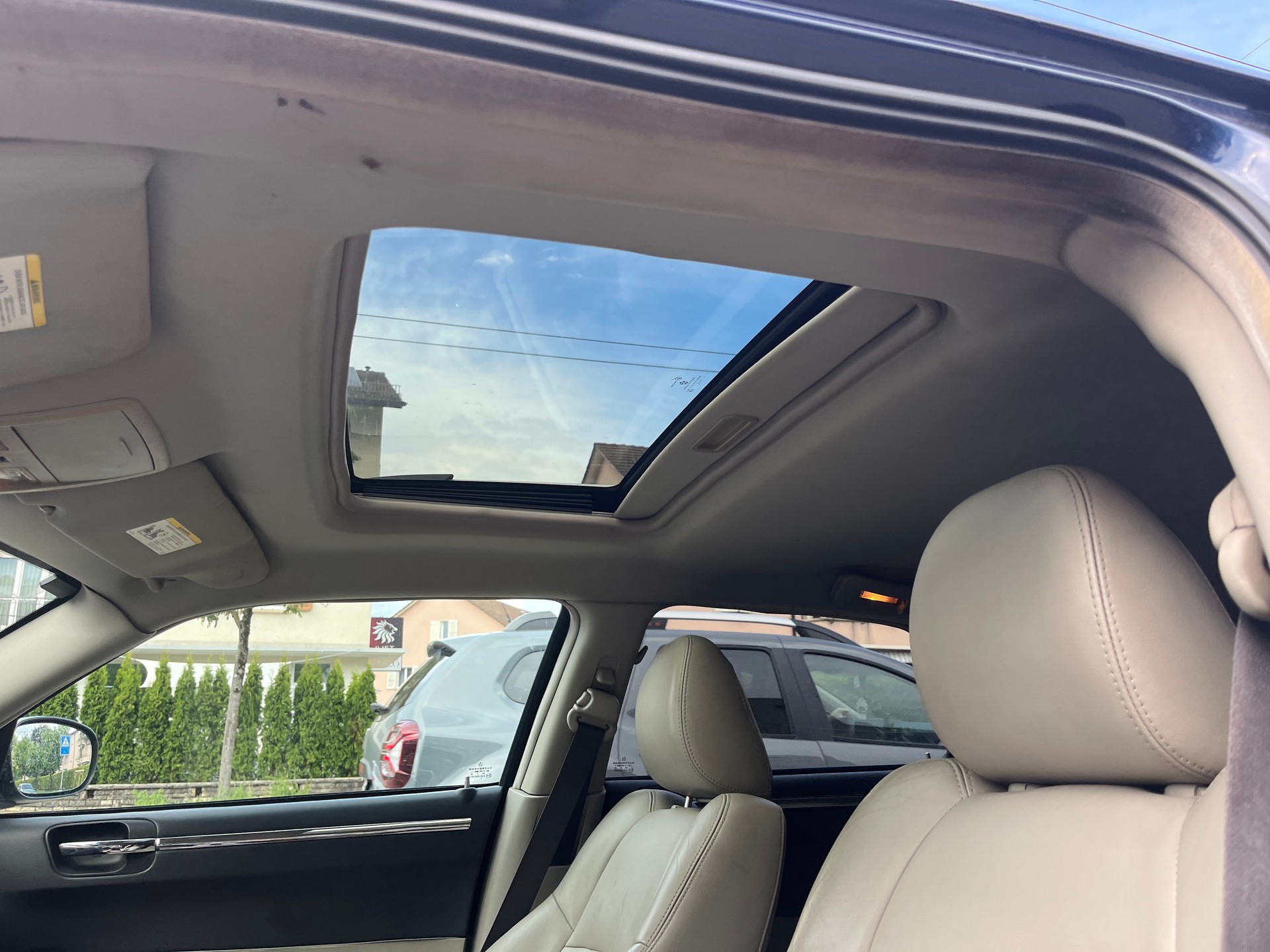 CHRYSLER 300C T 3.5 V6 AWD-image-7