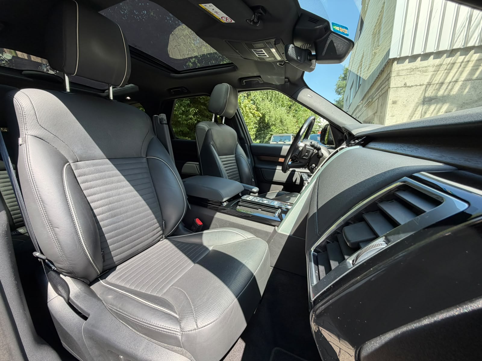 LAND ROVER Discovery 3.0 TD6 HSE Automatic-image-20