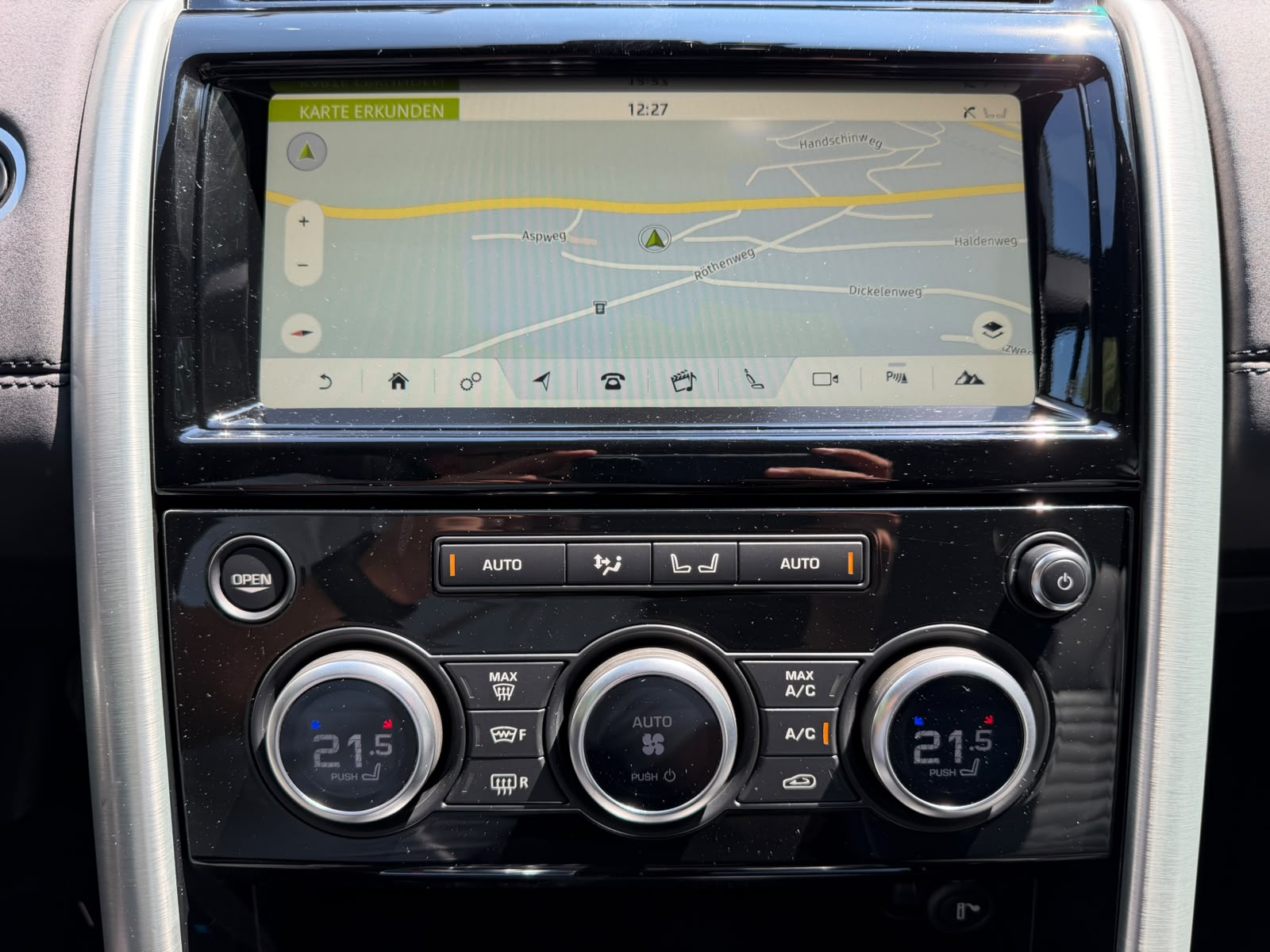 LAND ROVER Discovery 3.0 TD6 HSE Automatic-image-27