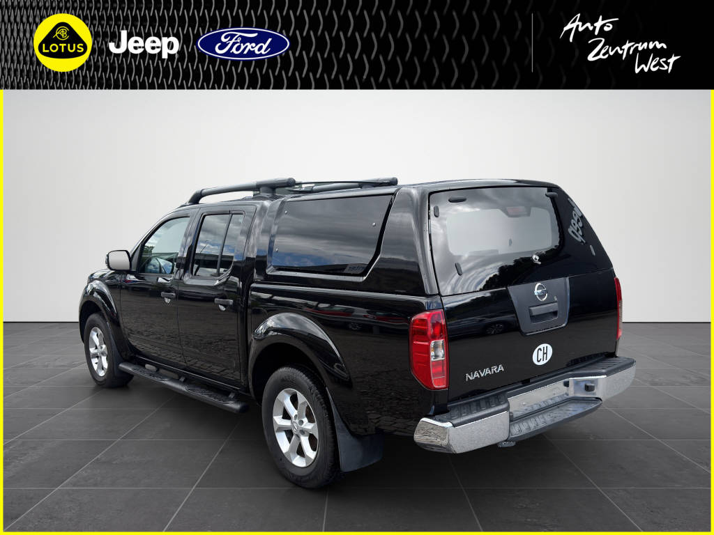 NISSAN Navara 2.5 dCi Double Cab LE-image-2