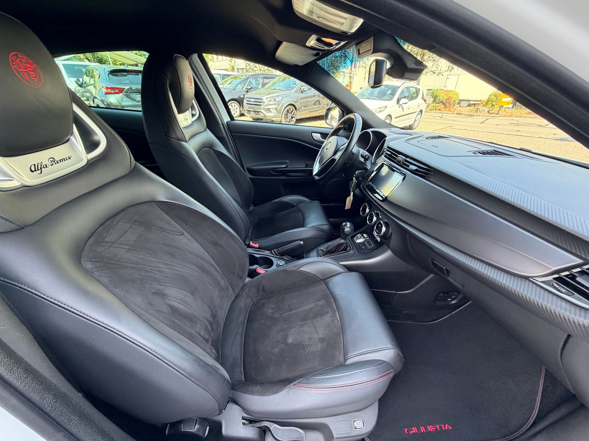 ALFA ROMEO Giulietta 1750 TBi Veloce S TCT-image-9