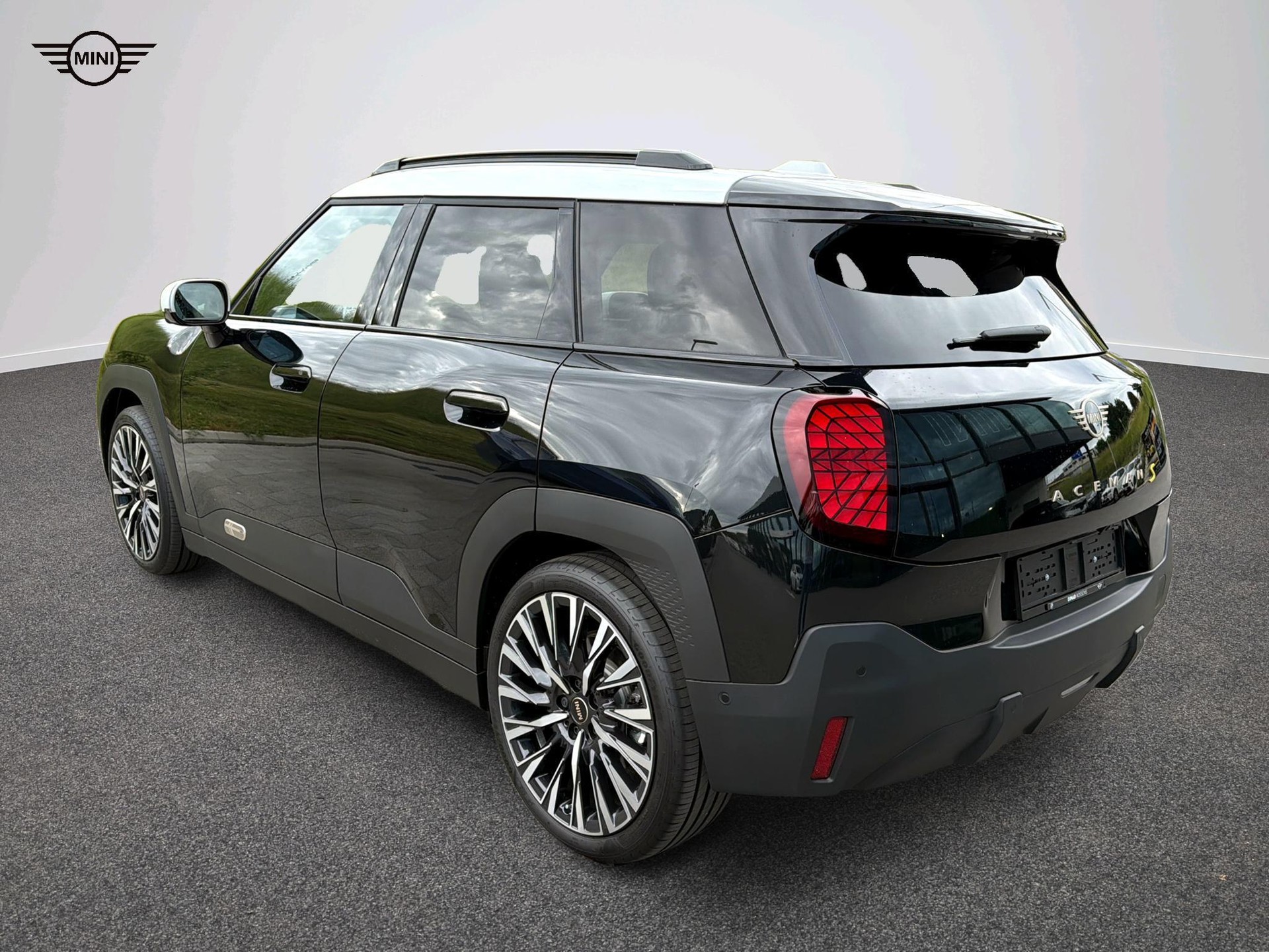 MINI Aceman SE-image-3