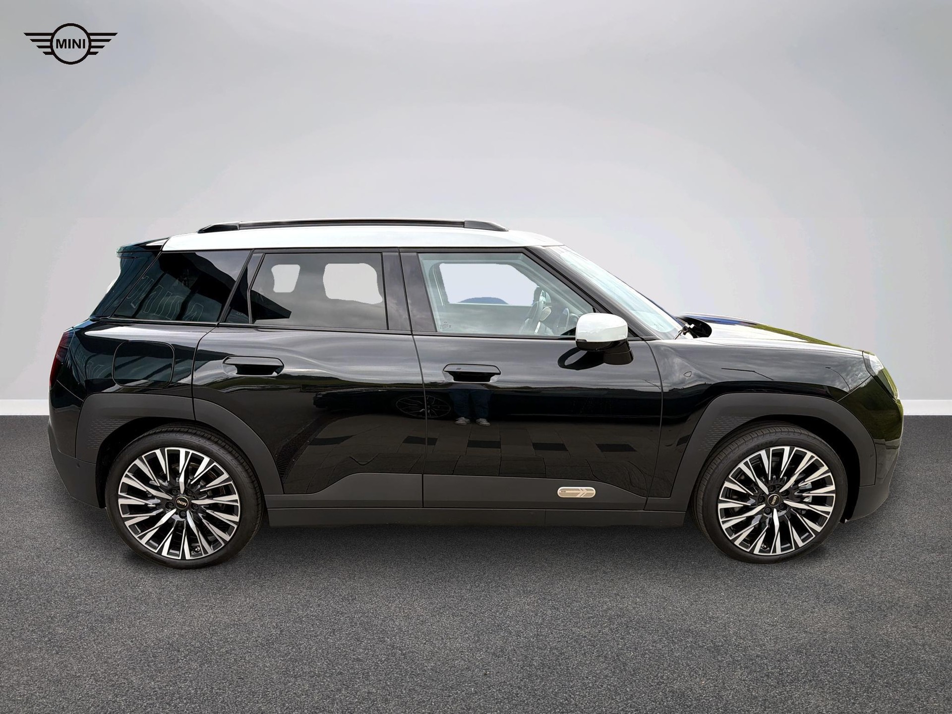 MINI Aceman SE-image-2