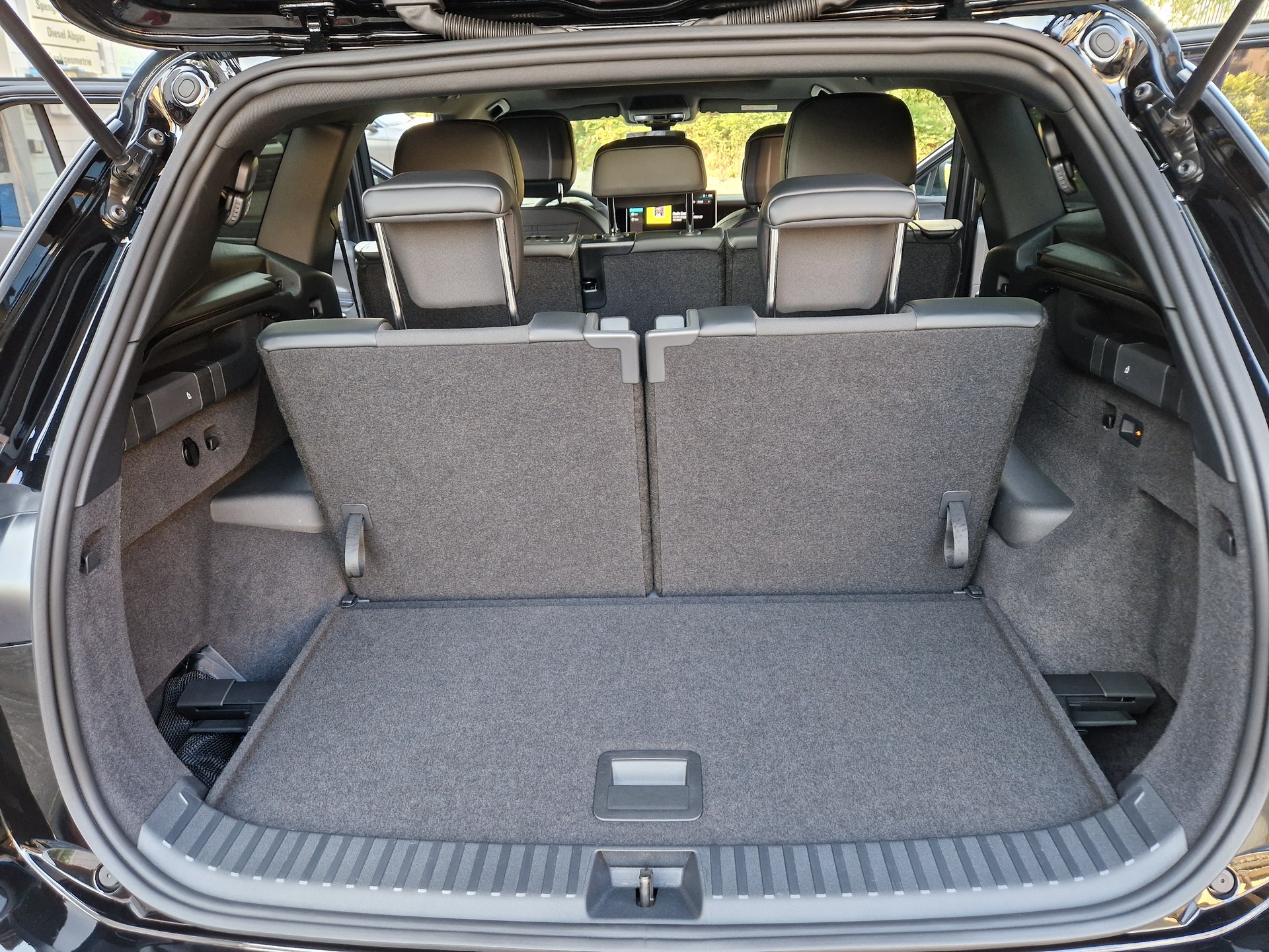 VW Tayron 2.0 TSI R-Line Plus DSG 4Motion mit 5 Jahre 100tkm VW Werksgarantie-image-7