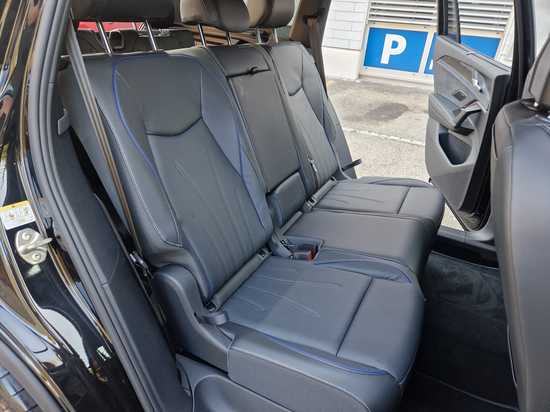 VW Tayron 2.0 TSI R-Line Plus DSG 4Motion mit 5 Jahre 100tkm VW Werksgarantie-image-8