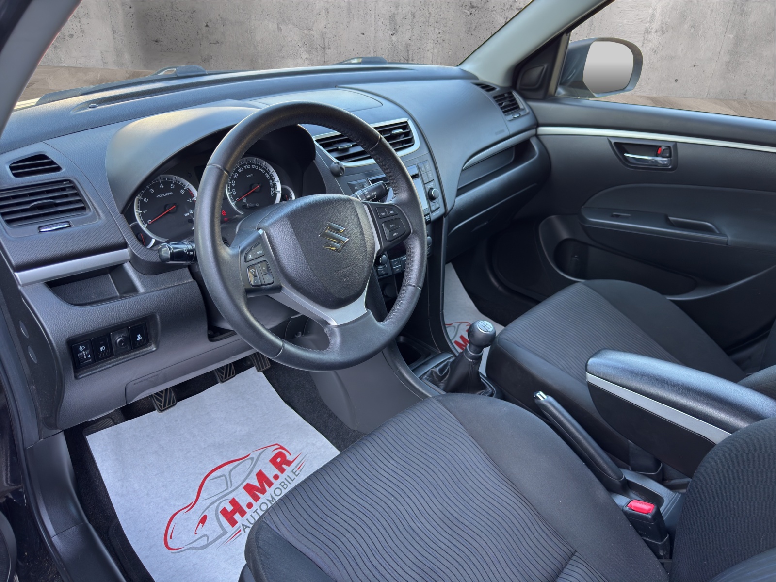 SUZUKI Swift 1.2i 16V GL 4x4-image-8