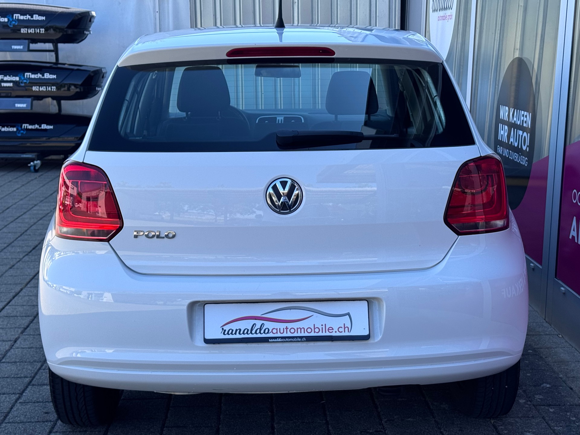 VW Polo 1.2 12V Trendline+Klimaanlage+Radio/CD+El.Fensterheber+ZV mit Fernbedienung+5-Türig+Frisch ab MFK / Service+-image-6
