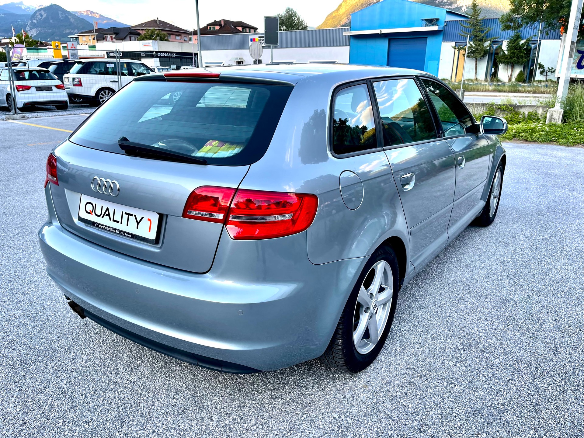 AUDI A3 Sportback 2.0 TFSI Ambition S-tronic-image-15