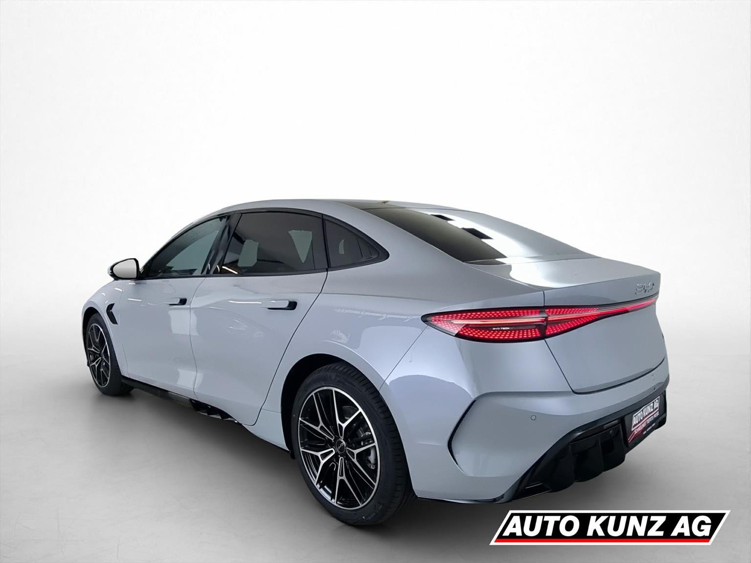 BYD Seal 82,2 kWh Excellence AWD-image-3