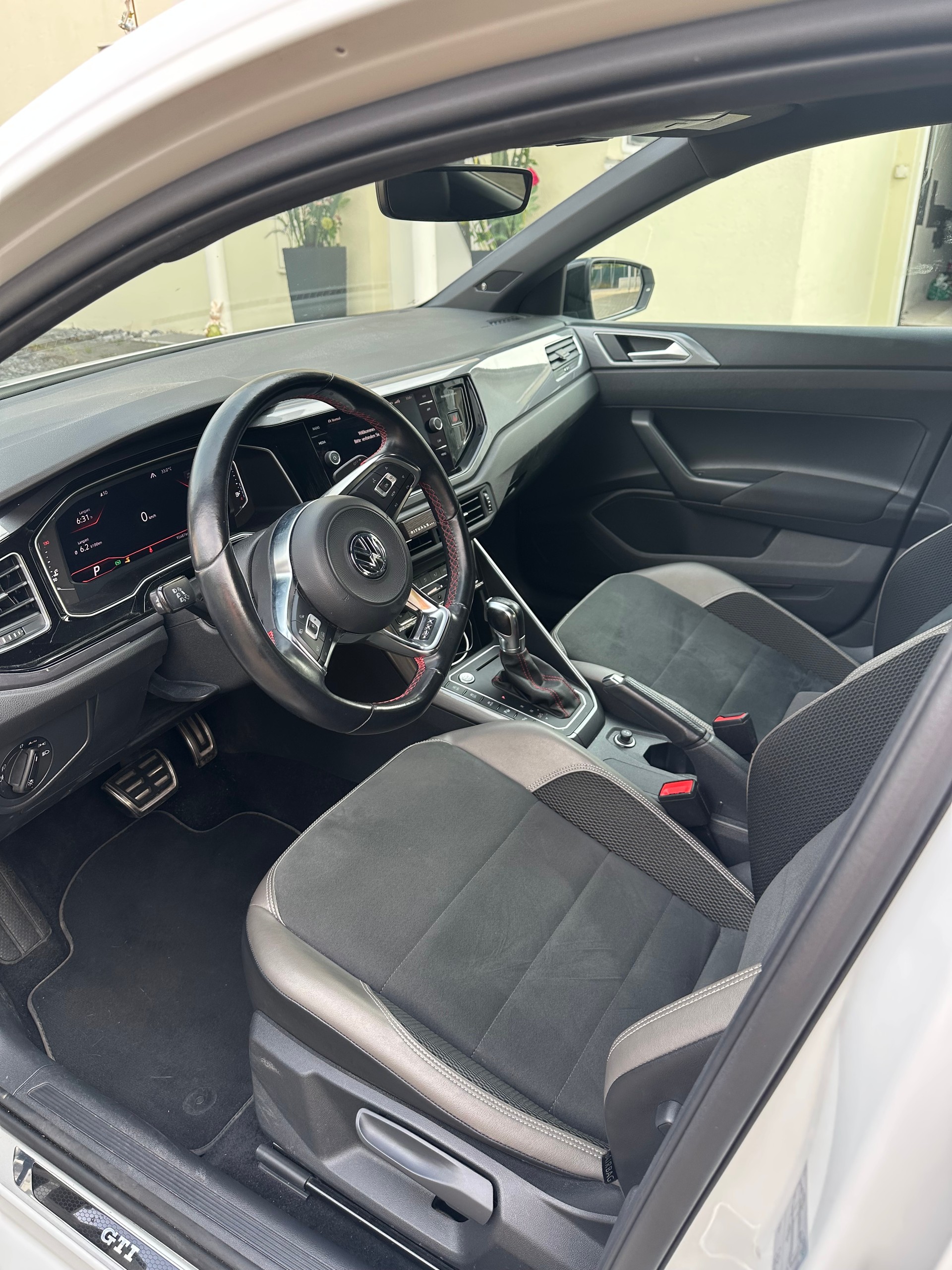 VW 2.0 TSI GTI DSG-image-3