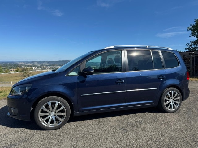 VW TOURAN