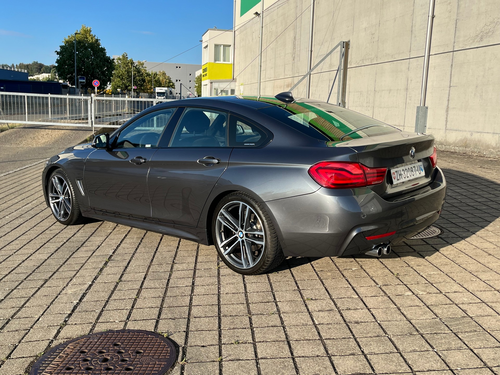 BMW 430i Gran Coupé xDrive M Sport Steptronic-image-3