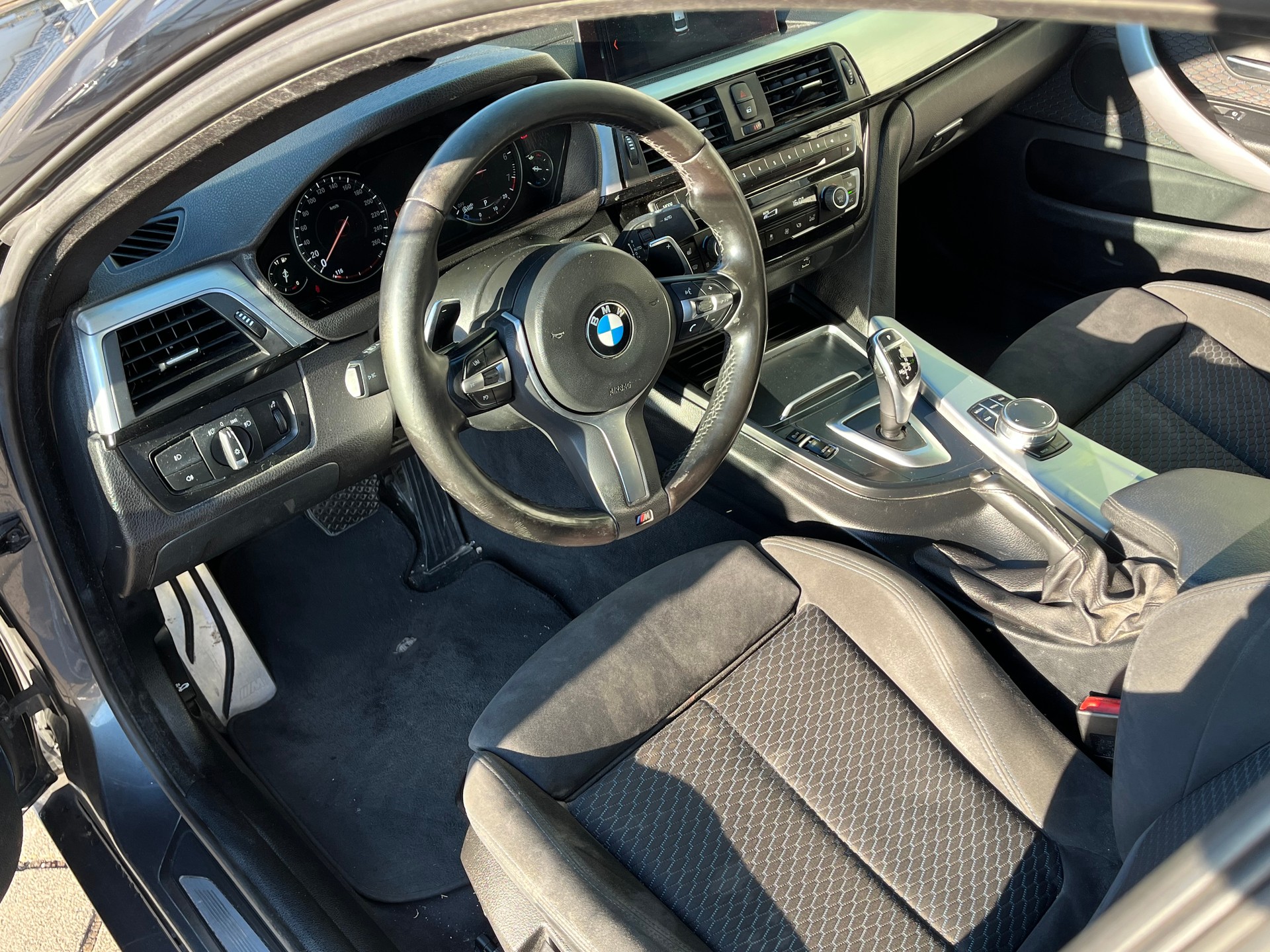 BMW 430i Gran Coupé xDrive M Sport Steptronic-image-9