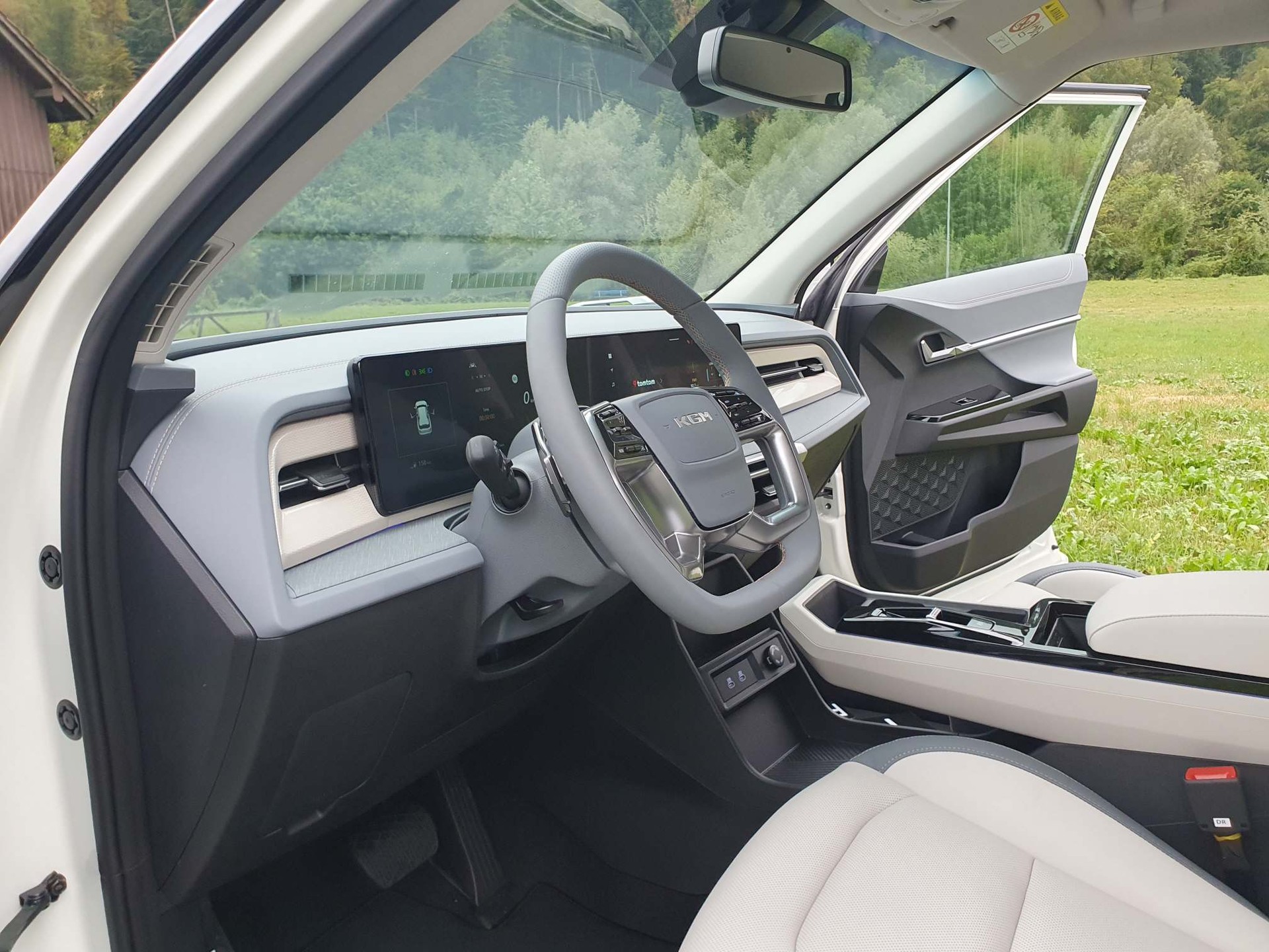 KGM-SsangYong Torres 1.5 Turbo Executive 4WD M27-image-8