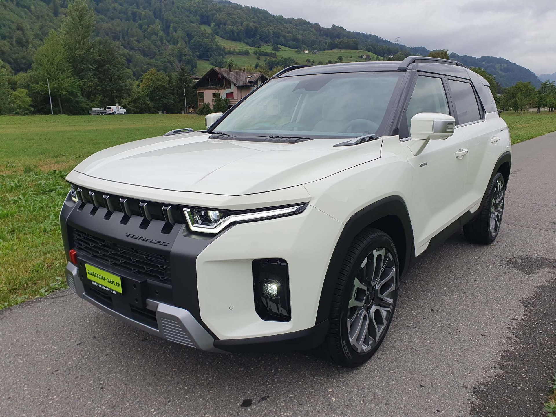 KGM-SsangYong Torres 1.5 Turbo Executive 4WD M27-image-3