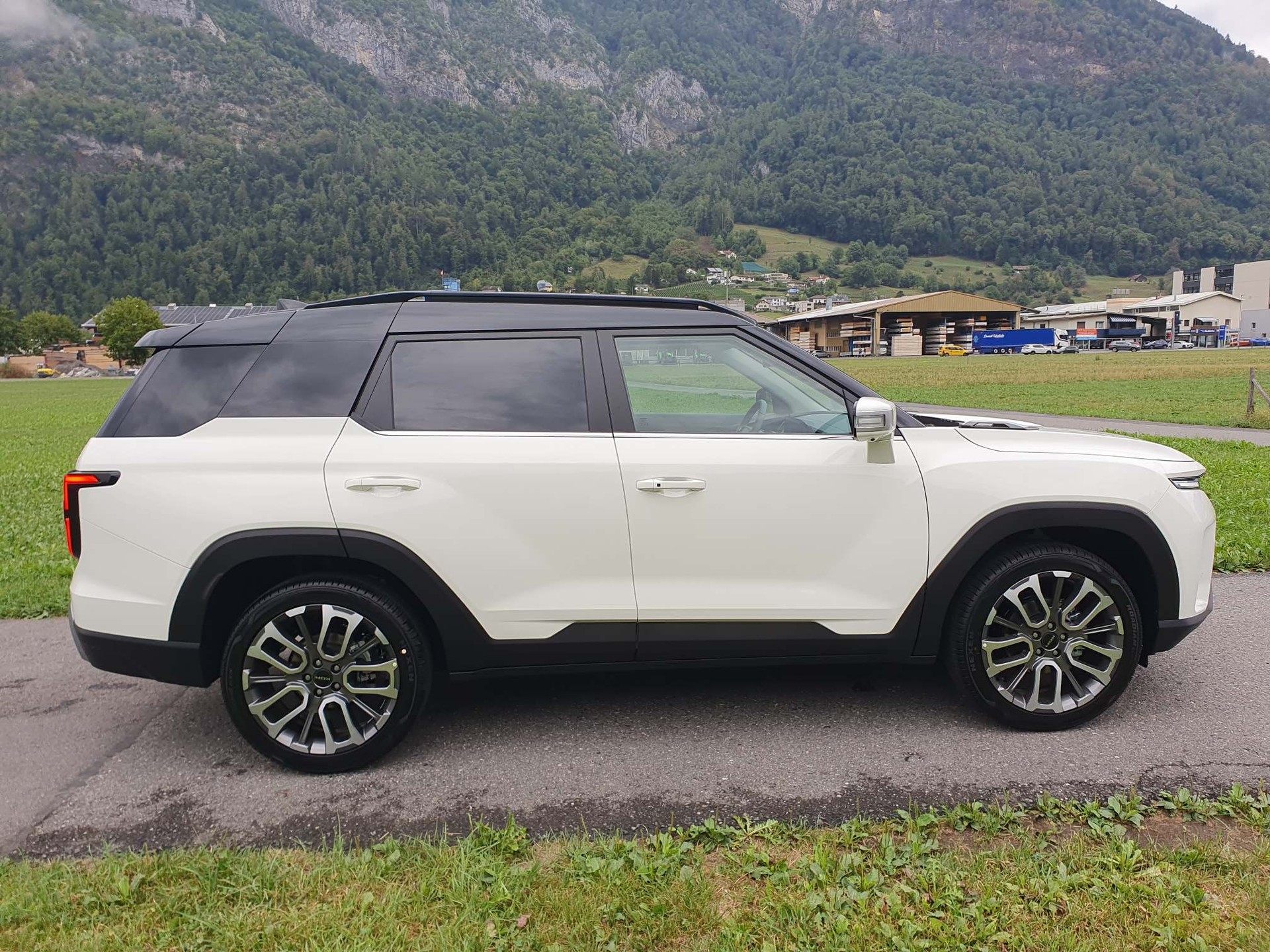 KGM-SsangYong Torres 1.5 Turbo Executive 4WD M27-image-7