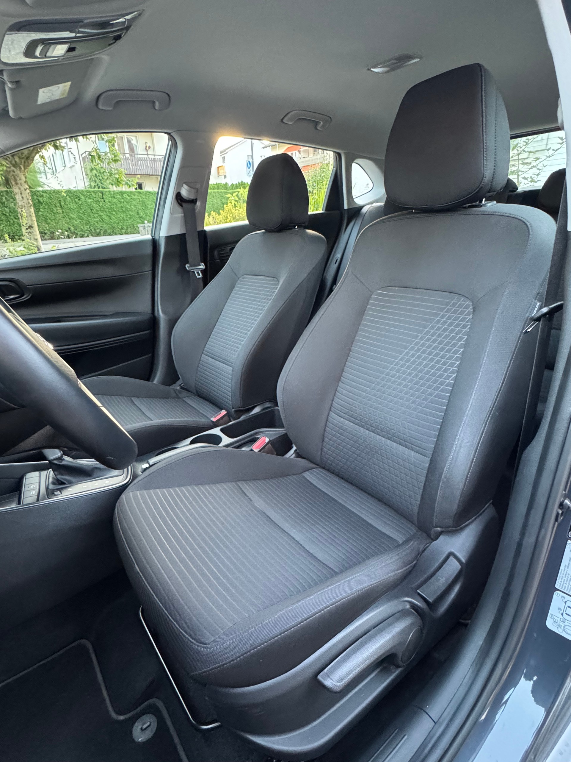 HYUNDAI i20 1.0 T-GDi Amplia DCT-image-11