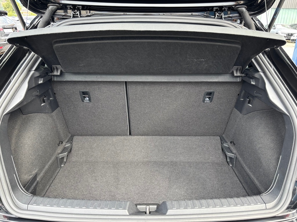 AUDI A1 Sportback 30 TFSI S Line-image-14