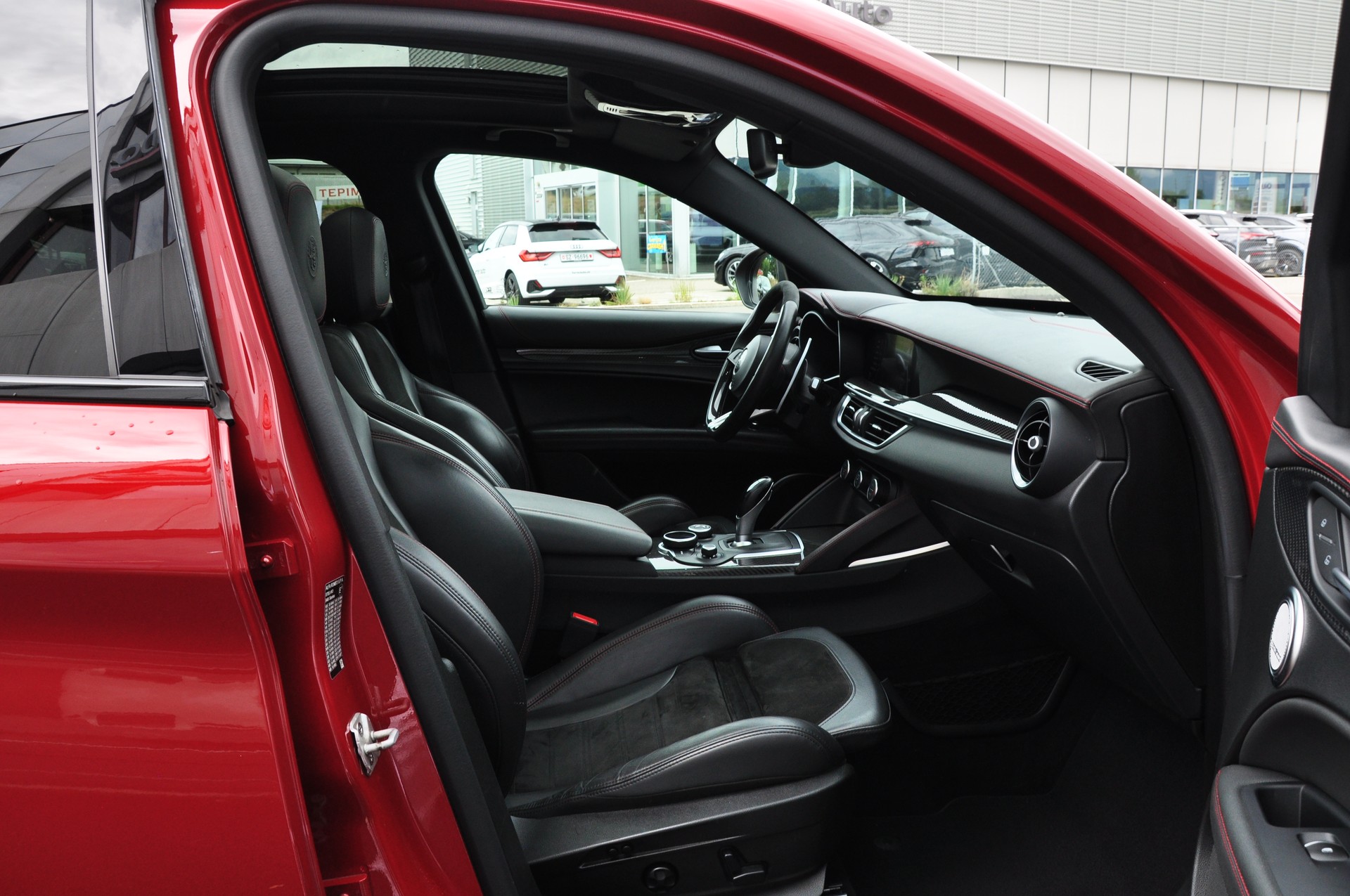 ALFA ROMEO Stelvio 2.9 V6 Quadrifoglio Q4 Automatic-image-14