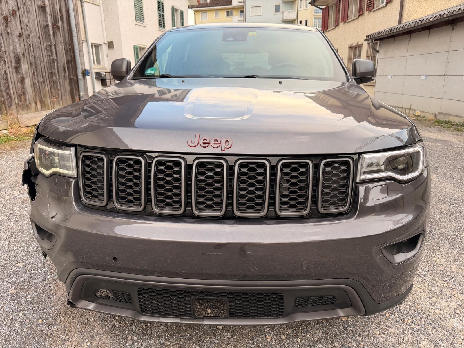 JEEP Grand Cherokee 3.0 CRD Trailhawk Automatic-image-6