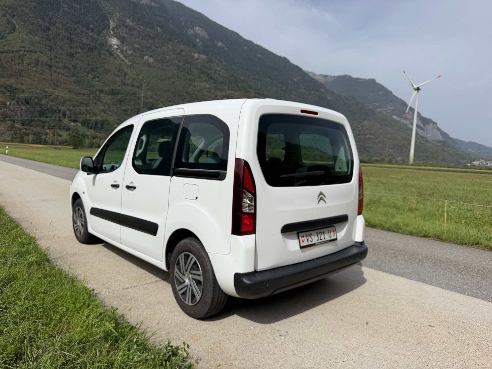 CITROEN Berlingo 1.6 16V XTR-image-3