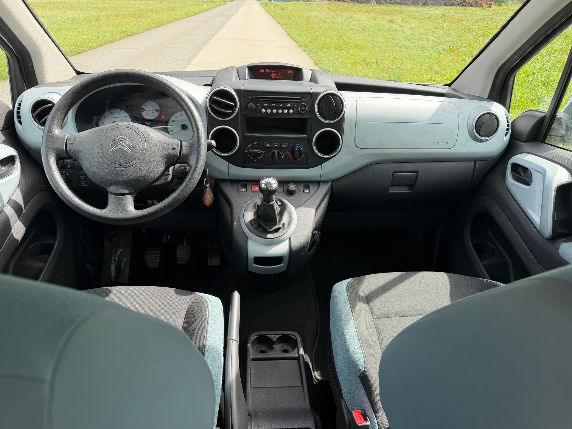 CITROEN Berlingo 1.6 16V XTR-image-4