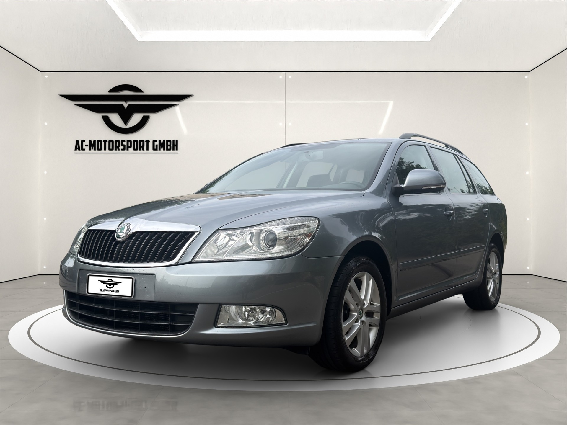 SKODA Octavia Combi 2.0 TDI Elegance 4x4 DSG-image-0