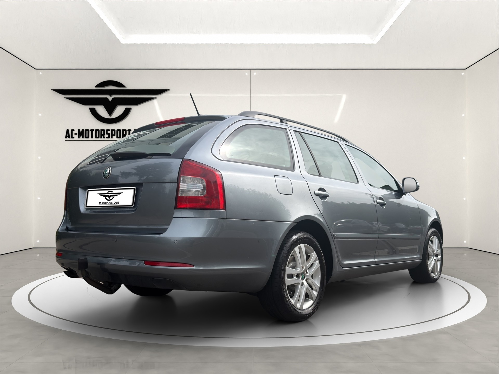 SKODA Octavia Combi 2.0 TDI Elegance 4x4 DSG-image-6