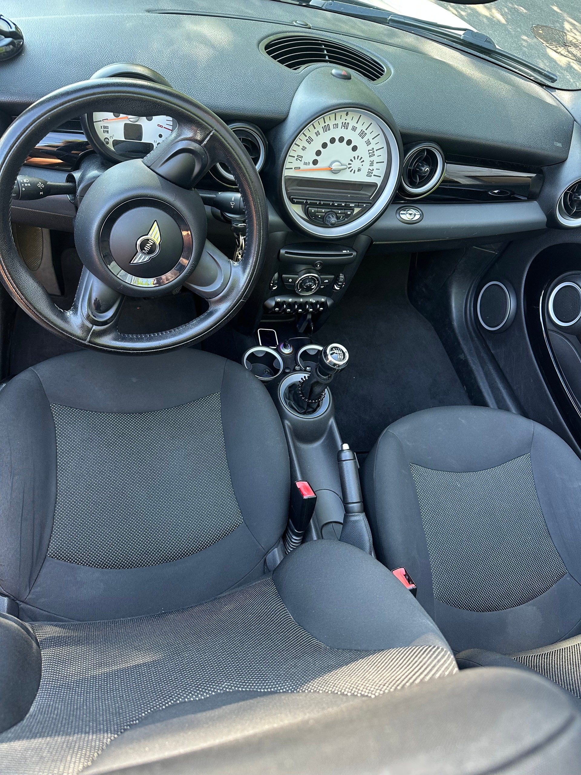 MINI 1.6i One-image-5