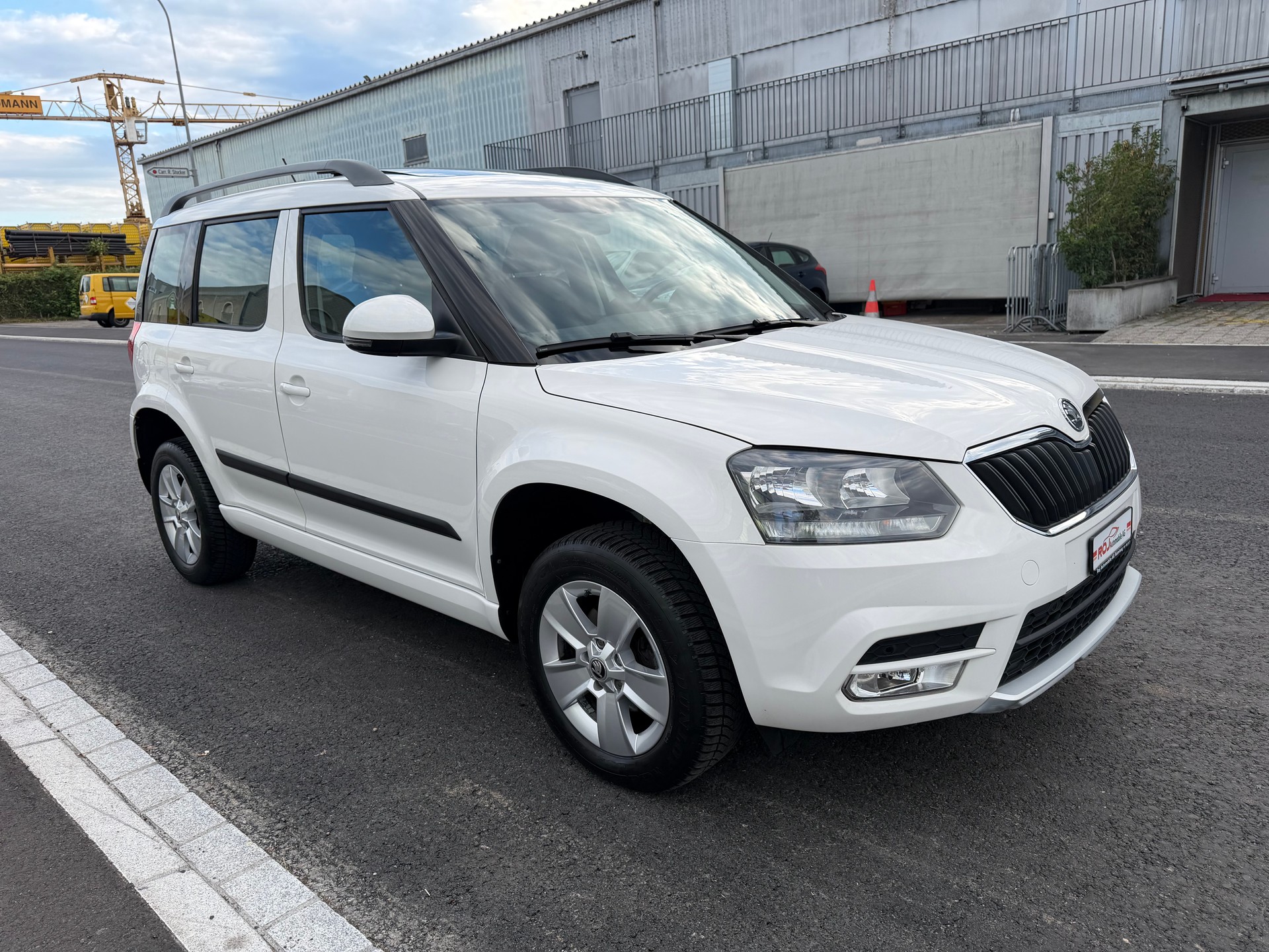 SKODA Yeti 2.0 TDI Elegance 4x4 DSG-image-3
