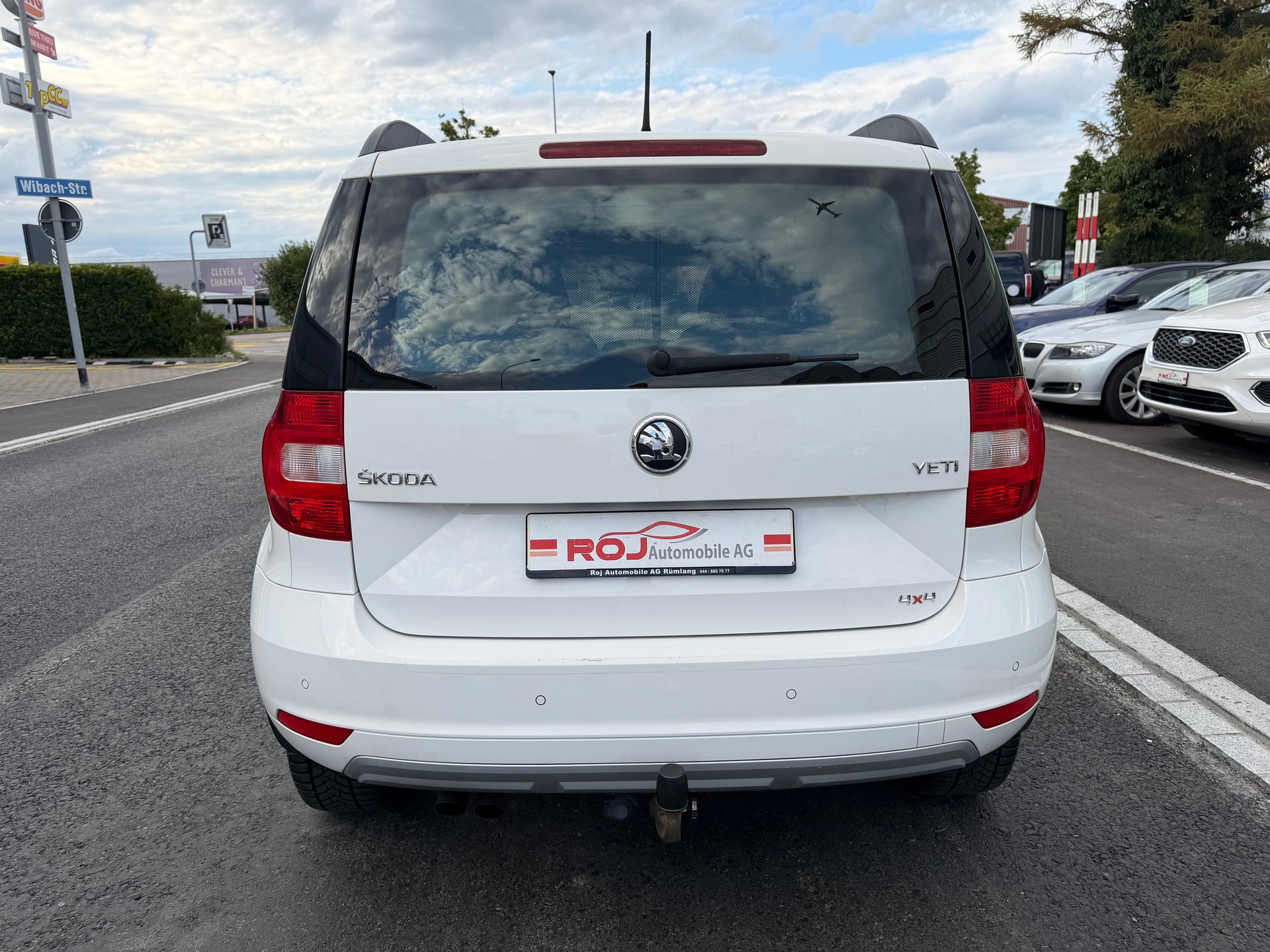 SKODA Yeti 2.0 TDI Elegance 4x4 DSG-image-5