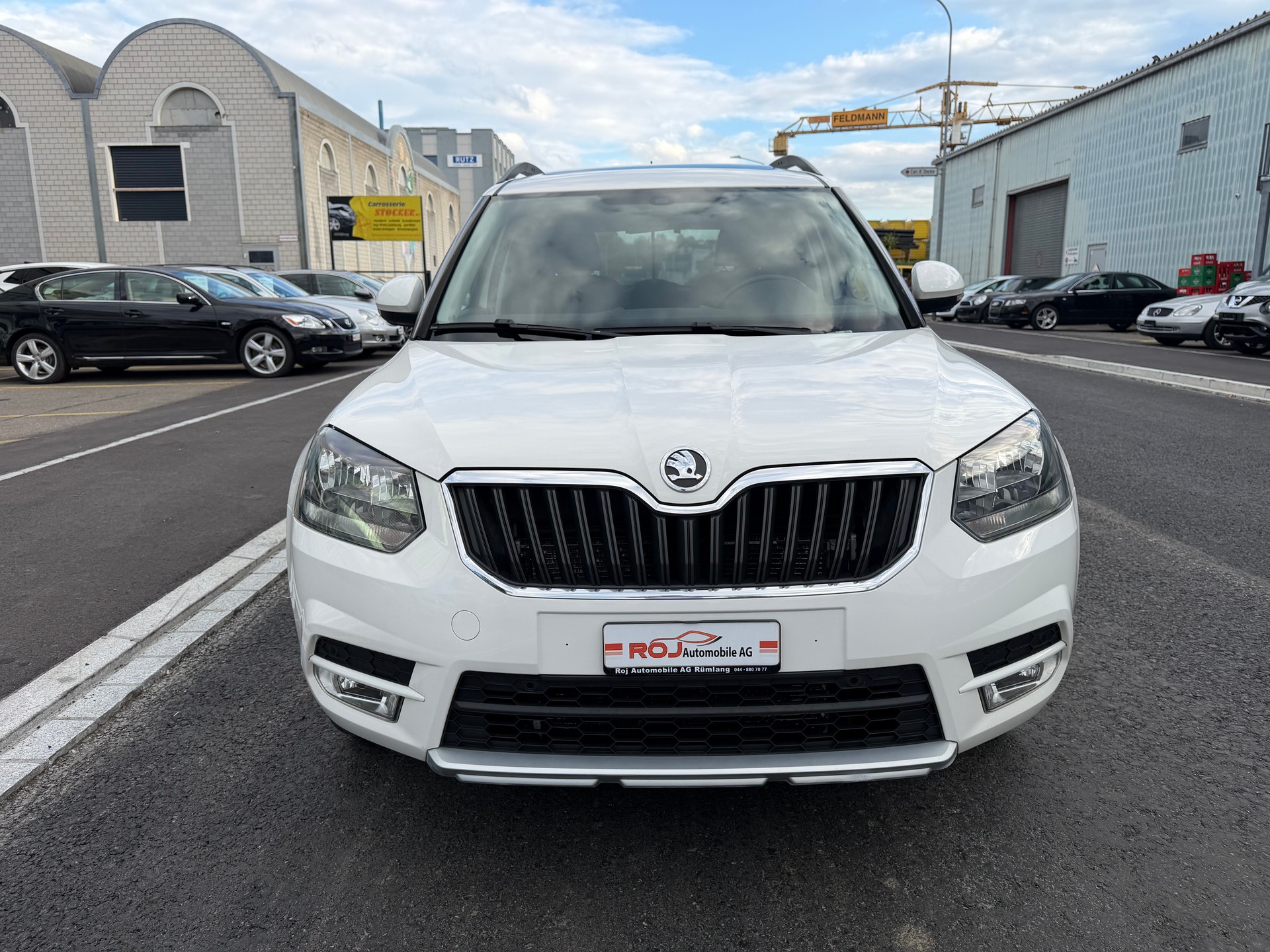 SKODA Yeti 2.0 TDI Elegance 4x4 DSG-image-2