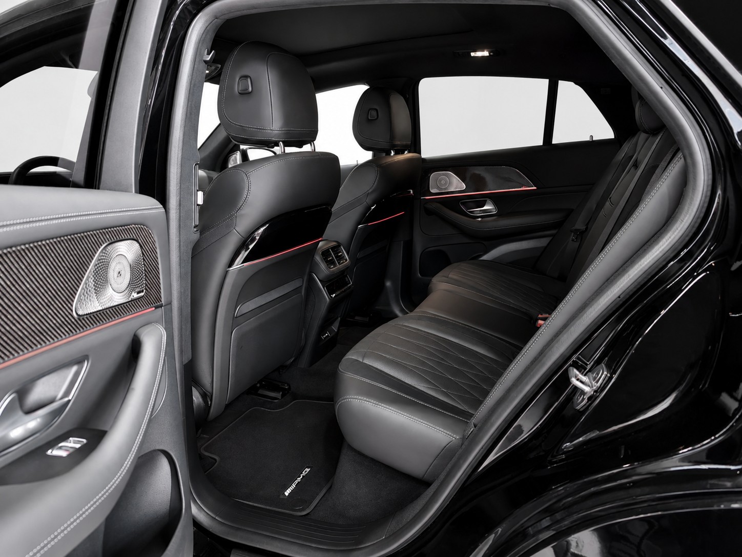 MERCEDES-BENZ GLE 53 Hybrid AMG 4matic+ Coupé * Panorama-Schiebedach * 360°-Kamera * CH FAHRZEUG *-image-17