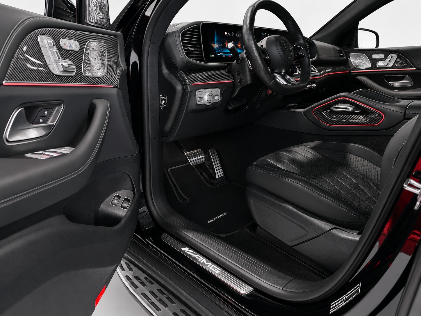 MERCEDES-BENZ GLE 53 Hybrid AMG 4matic+ Coupé * Panorama-Schiebedach * 360°-Kamera * CH FAHRZEUG *-image-18