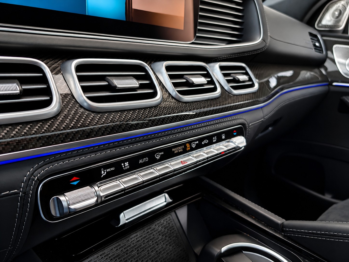 MERCEDES-BENZ GLE 53 Hybrid AMG 4matic+ Coupé * Panorama-Schiebedach * 360°-Kamera * CH FAHRZEUG *-image-20