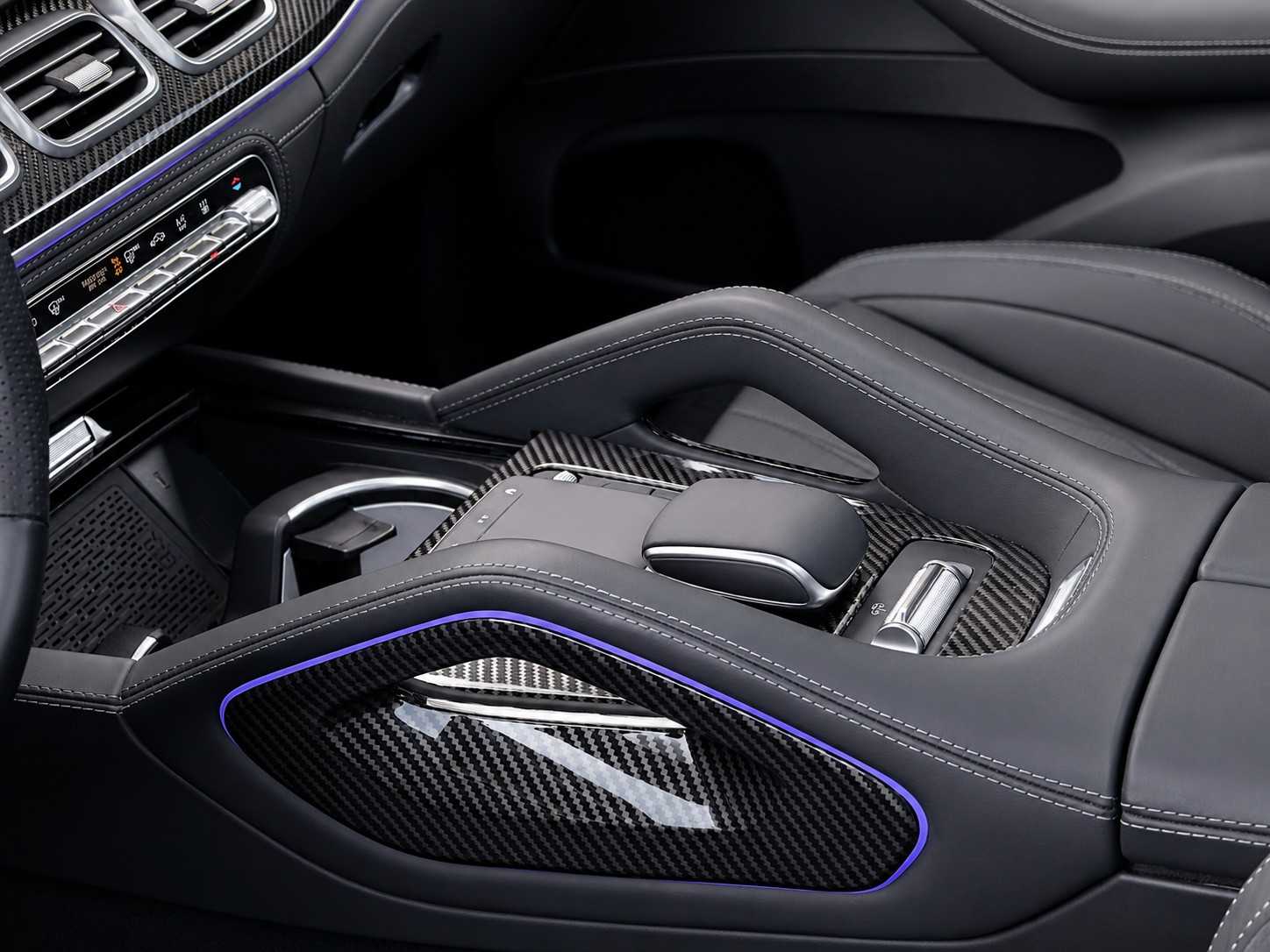 MERCEDES-BENZ GLE 53 Hybrid AMG 4matic+ Coupé * Panorama-Schiebedach * 360°-Kamera * CH FAHRZEUG *-image-22