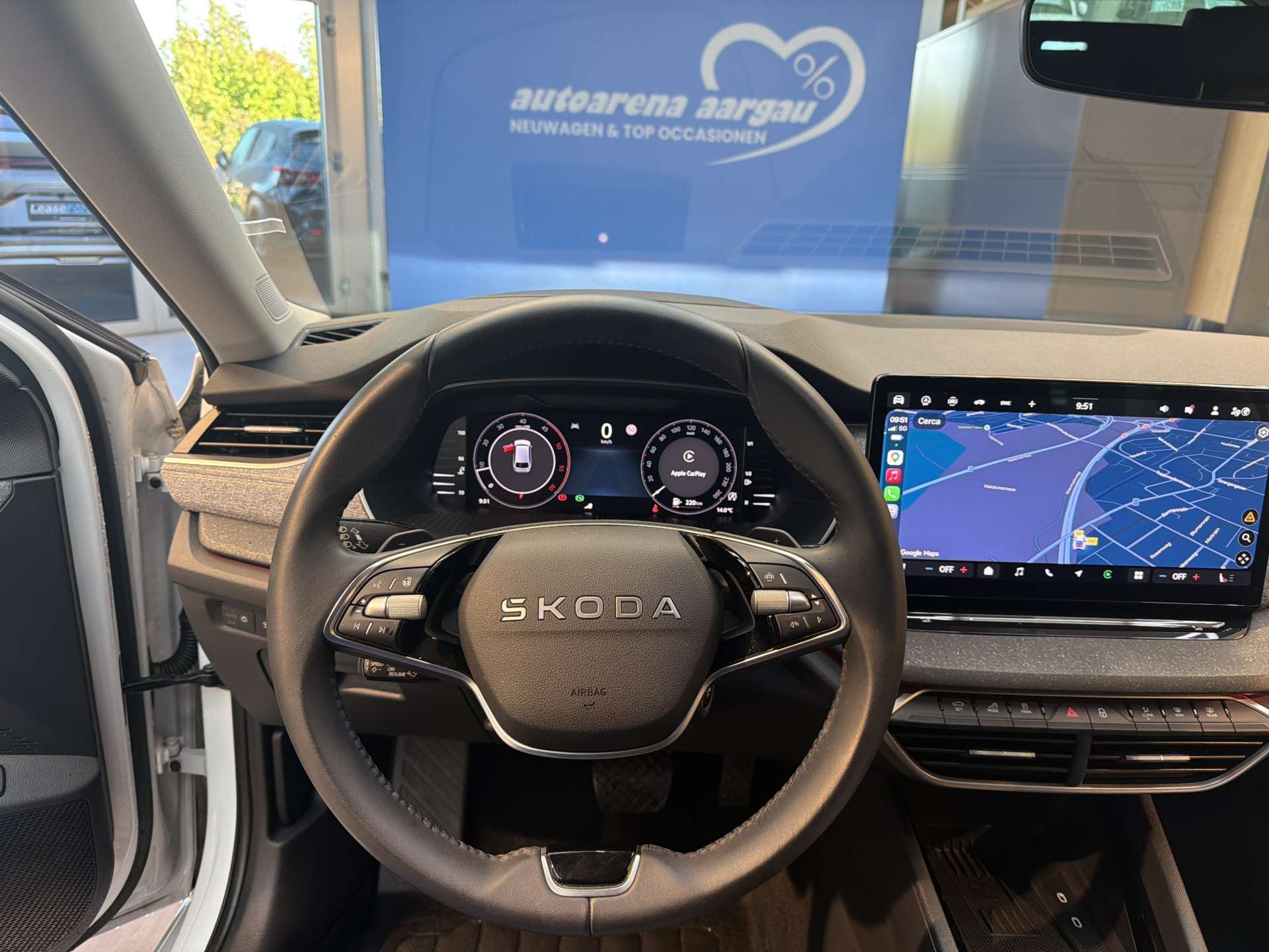 SKODA Octavia Combi 2.0 TDi Selection DSG-Automat-image-15