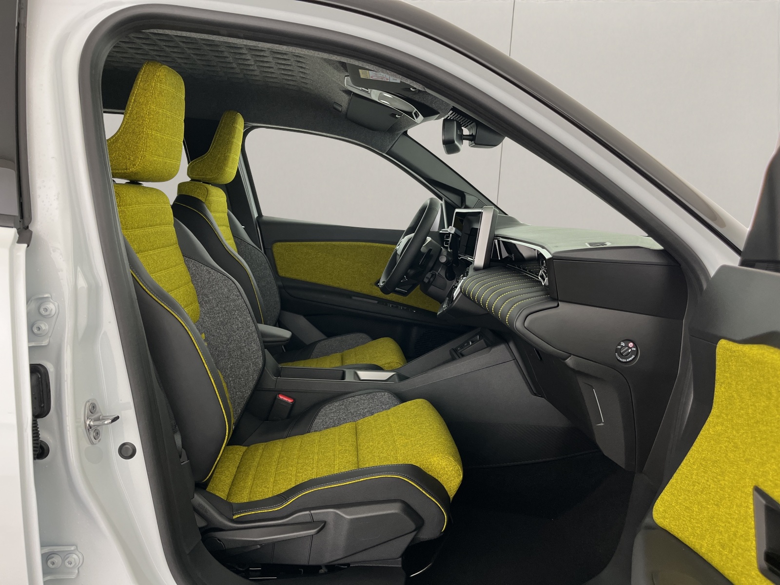 RENAULT R5 E-Tech Comfort Range iconic five-image-15