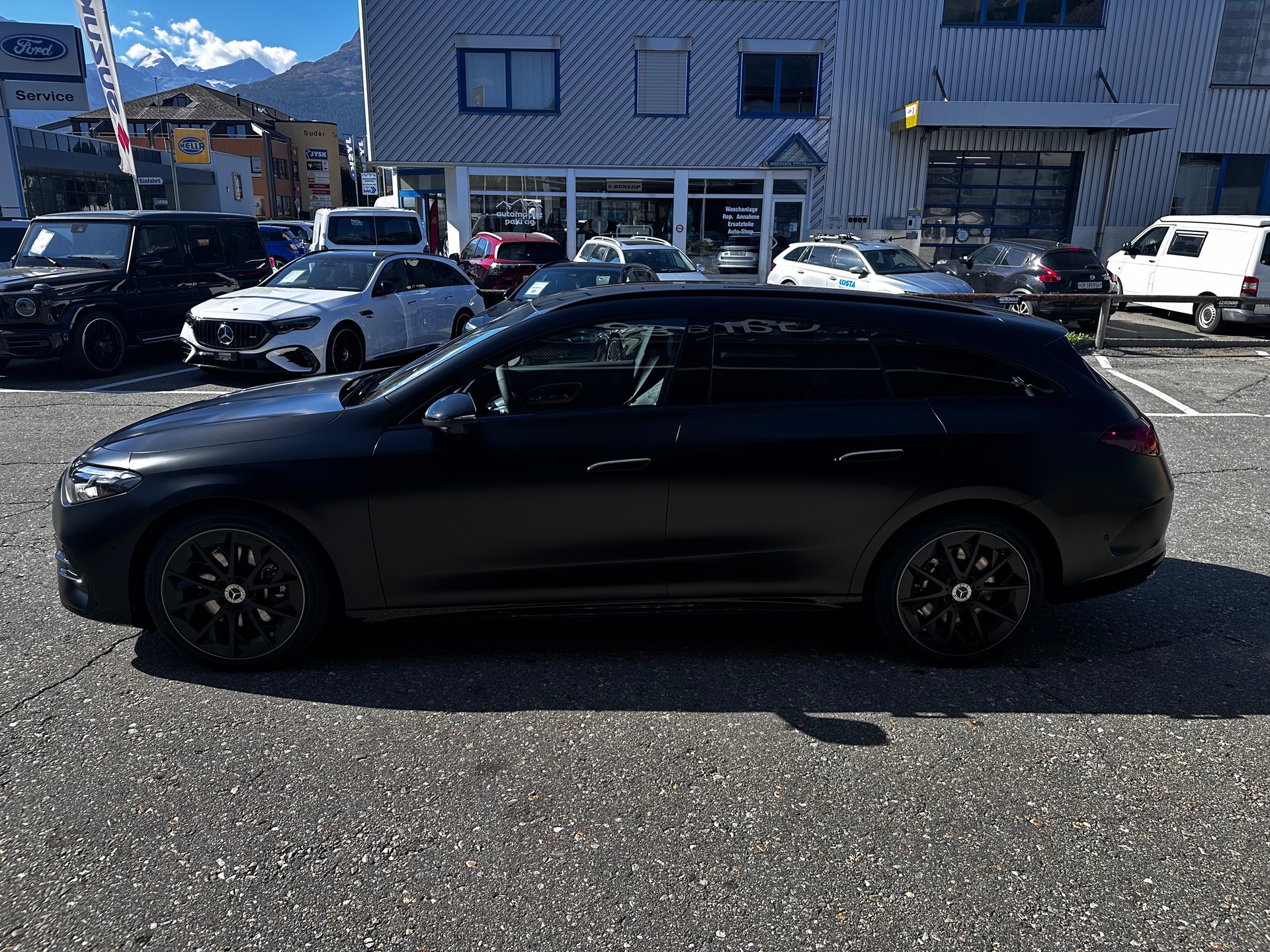 MERCEDES-BENZ CLA 350 EQ 4matic Shooting Brake-image-5
