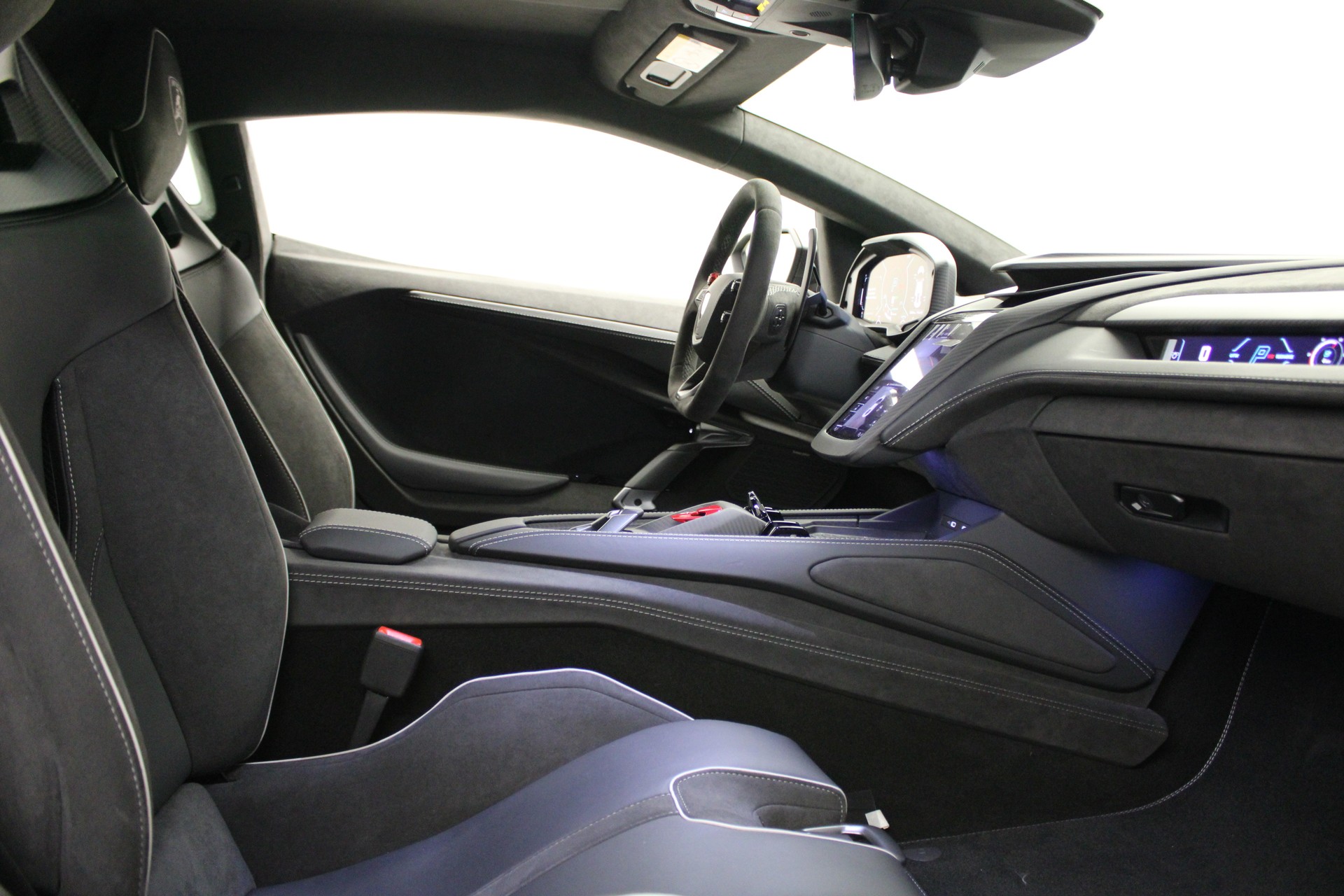 LAMBORGHINI Revuelto HPEV-image-6